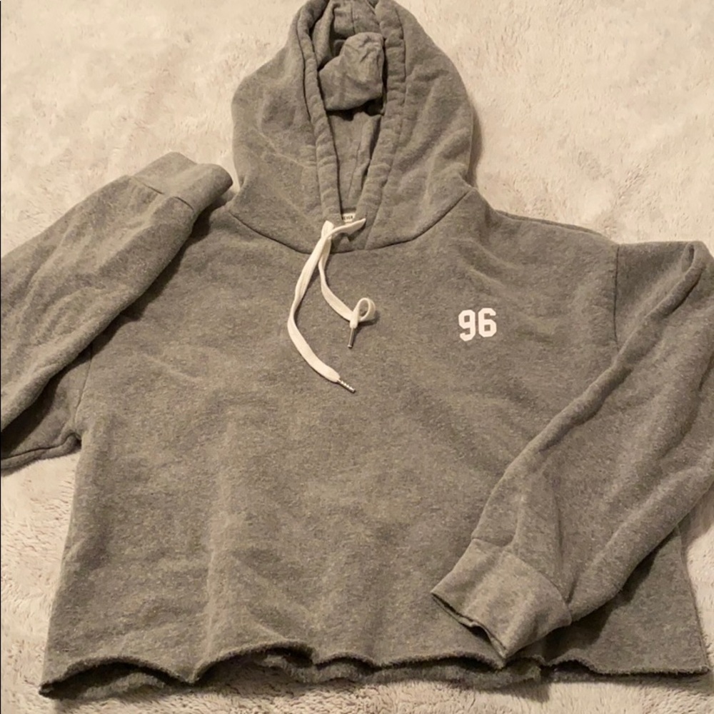 Cropped hoodie